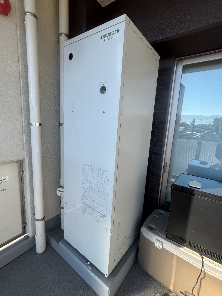 コロナエコキュートCTU-301DA7からコロナエコキュートCHP-S30AZ1-12｜エコキュート交換工事｜長野県長野市箱清水｜マンション｜シーズガーデン長野城山