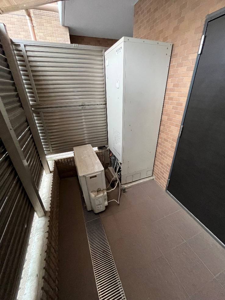 コロナエコキュートCTU-H3014AからコロナエコキュートCHP-S30AZ1-12｜エコキュート交換工事｜東京都府中市是政｜マンション｜シーズガーデン府中多摩川