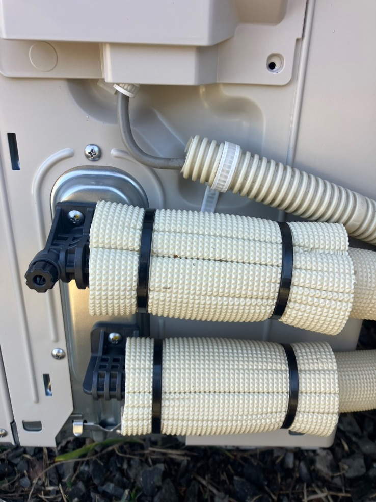 パナソニックエコキュートHE-KU46BQから三菱エコキュートSRT-S467U｜エコキュート交換工事｜栃木県日光市文挾町｜