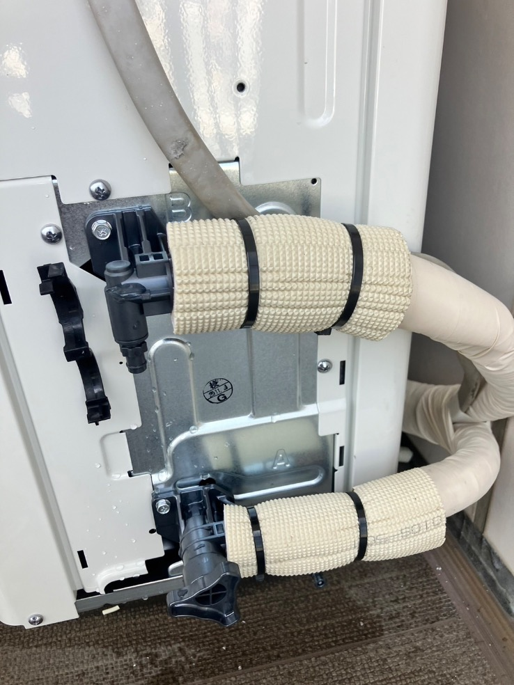 パナソニックエコキュートHE-30C4QMCSからコロナエコキュートCHP-S30AZ1-12｜エコキュート交換工事｜東京都江東区大島｜マンション｜ザ・ミッドランドアベニュー