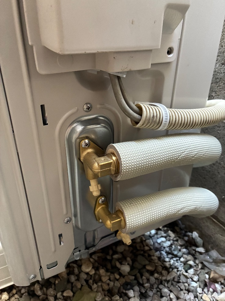 三菱エコキュートSRT-HPT43WZ2から三菱エコキュートSRT-S436UZ|エコキュート交換工事|神奈川県相模原市南区南台|