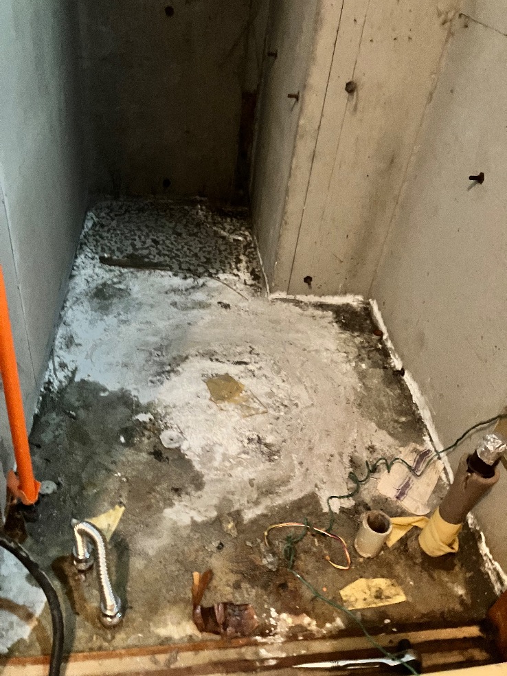 セキスイ電気温水器MS-37M86Kから三菱電気温水器SRG-306G｜電気温水器交換工事｜東京都渋谷区幡ヶ谷｜マンション｜コーポラス幡ヶ谷 