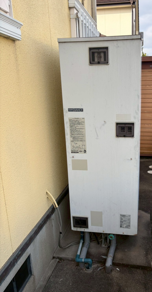 三菱エコキュートSRT-3767CFUD-BLからダイキンエコキュートEQX37ZFV｜エコキュート交換工事｜福岡県田川市糒｜