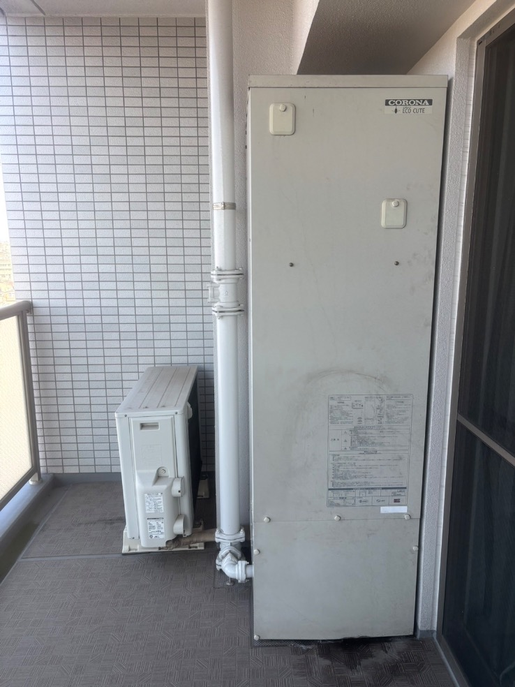 コロナエコキュートCTU-H3014AJ-BLからダイキンエコキュートEQX37ZFVE｜エコキュート交換工事｜東京都大田区大森南｜マンション｜エンゼルザグランドハーツ