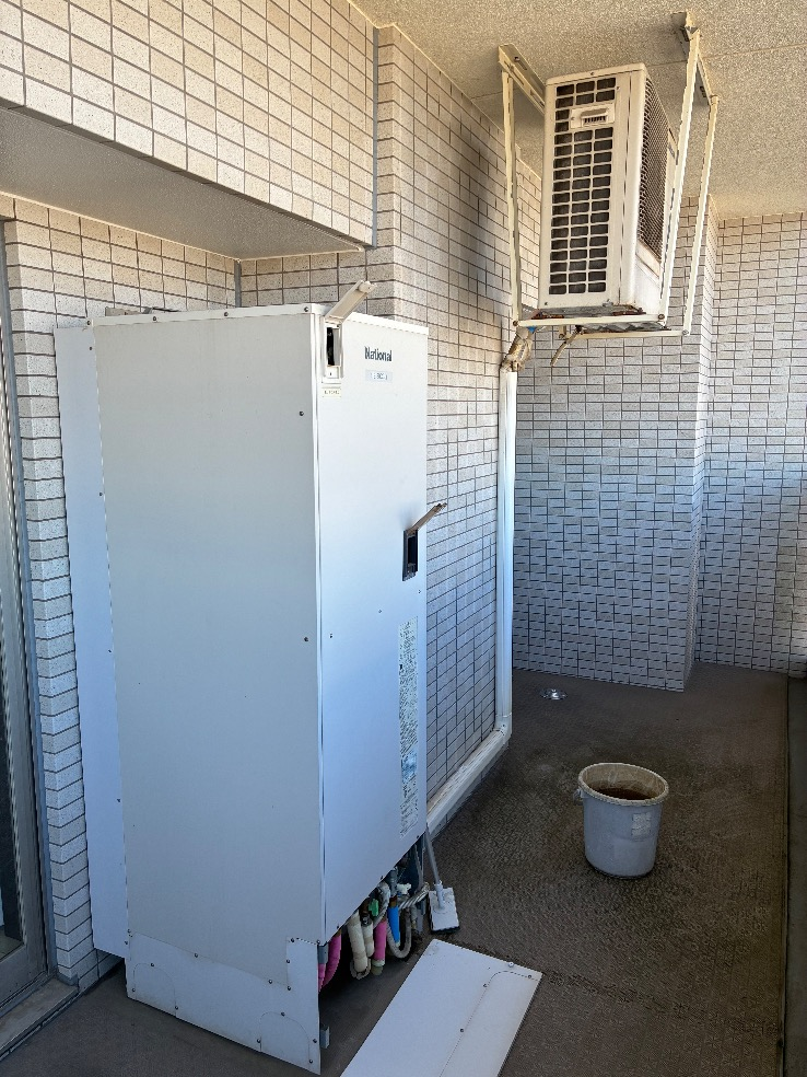 パナソニックエコキュートHE-30C3Qから三菱エコキュートSRT-S377｜エコキュート交換工事｜千葉県富里市日吉倉｜マンション｜センチュリー成田