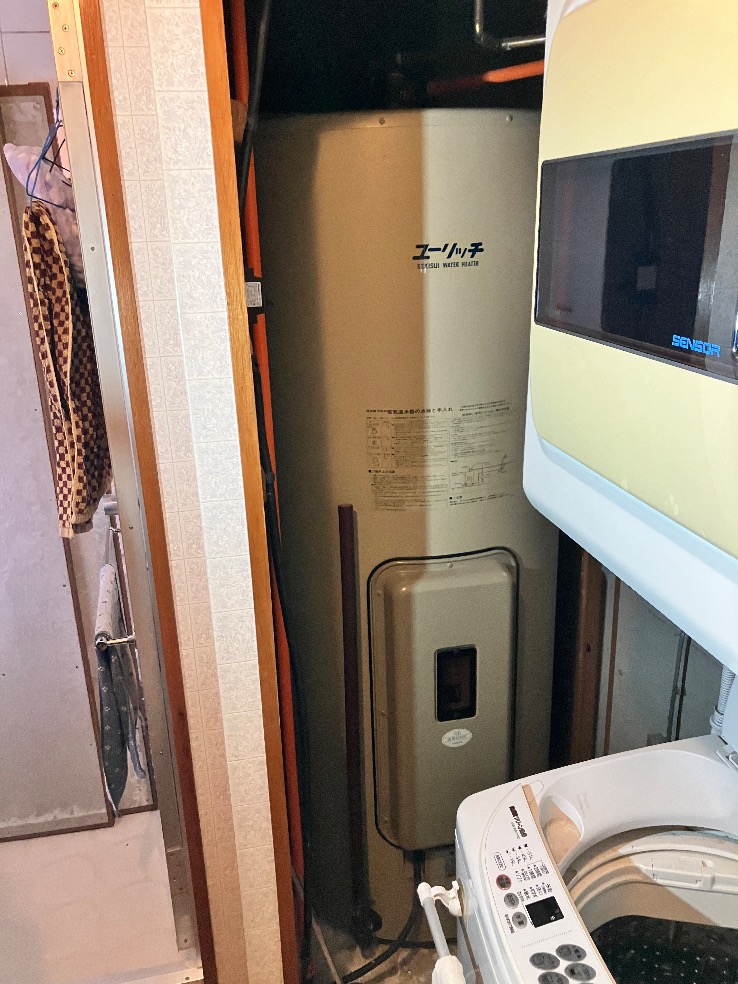 セキスイ電気温水器MS-37M86Kから三菱電気温水器SRG-306G｜電気温水器交換工事｜東京都渋谷区幡ヶ谷｜マンション｜コーポラス幡ヶ谷 