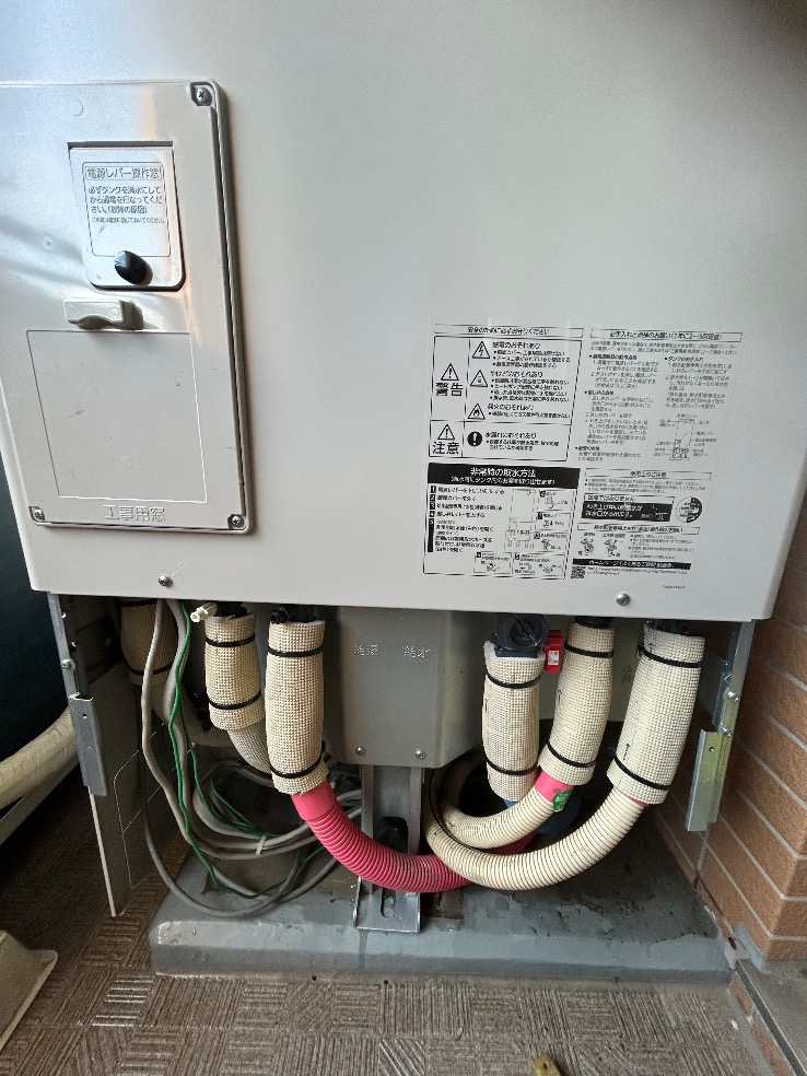 コロナエコキュートCTU-H3014Aから三菱エコキュートSRT-W306D-2｜エコキュート交換工事｜東京都中野区松が丘｜マンション｜ネオマイム哲学堂公園