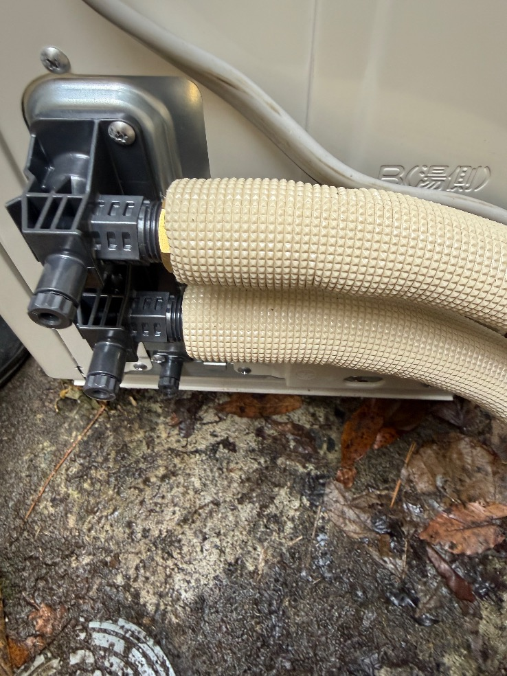 パナソニックエコキュートHE-460SUFQからパナソニックエコキュートHE-S37LQS｜エコキュート交換工事｜東京都青梅市｜