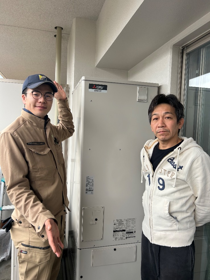 タカラエコキュートEC-3707KU-FANSから三菱エコキュートSRT-S377｜エコキュート交換工事｜東京都多摩市馬引沢｜マンション｜レーベン多摩永山ガーデンヒルズ