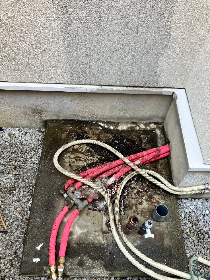 パナソニックエコキュートHE-KU46BQSからパナソニックエコキュートHE-SU46LQS｜エコキュート交換工事｜東京都世田谷区代田｜