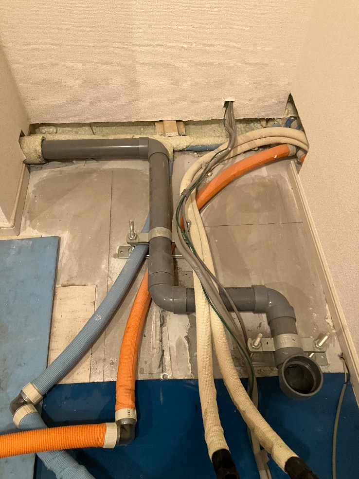 コロナ電気温水器EM-3753KU-FAからコロナ電気温水器UWH-37X2A2U-2｜電気温水器交換工事｜神奈川県川崎市川崎区渡田東町｜マンション｜パークスイート