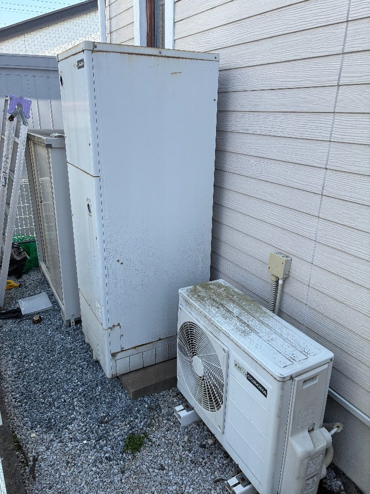 コロナエコキュートCTU-HX371DA10からダイキンエコキュートEQX37ZFV｜エコキュート交換工事｜埼玉県さいたま市北区日進町｜