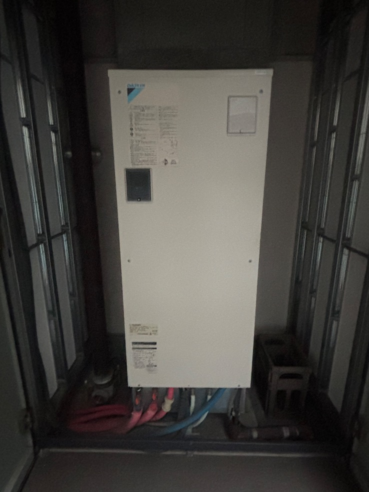 ダイキンエコキュートTU37GFVからダイキンエコキュートEQX37ZFVE|エコキュート交換工事|東京都中央区勝どき|マンション|トウキョウタワーズシータワー