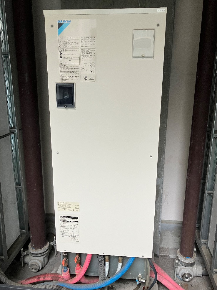 ダイキンエコキュートTU37GFVからダイキンエコキュートEQX37ZFVE｜エコキュート交換工事｜東京都中央区勝どき｜マンション｜ザ・トウキョウタワーズシータワー