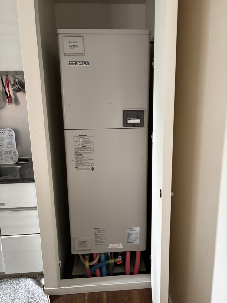 三菱エコキュートSRT-HP30WD1-Eから三菱エコキュートSRT-W306D-BS2|エコキュート交換工事｜東京都江東区豊洲｜マンション｜ザ・豊洲タワー