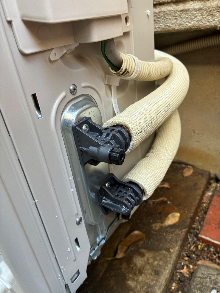 三菱エコキュートSRT-HPT46WUX6から三菱エコキュートSRT-S467U｜エコキュート交換工事｜神奈川県横浜市緑区東本郷｜