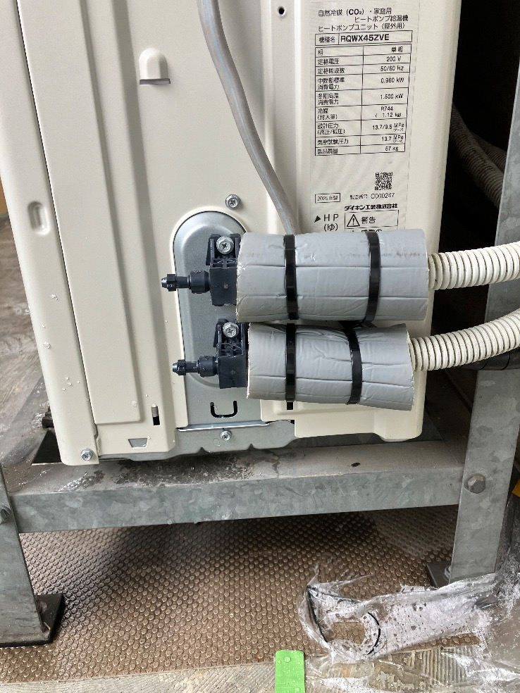 ダイキンエコキュートTU37GFVからダイキンエコキュートEQX37ZFVE|エコキュート交換工事|東京都中央区勝どき|マンション|トウキョウタワーズシータワー