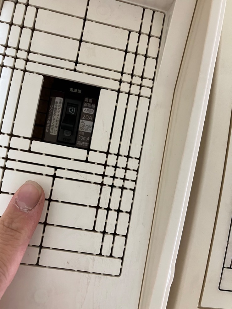 パナソニックエコキュートHE-S46GQからパナソニックエコキュートHE-S37LQS｜エコキュート交換工事｜埼玉県比企郡小川町｜