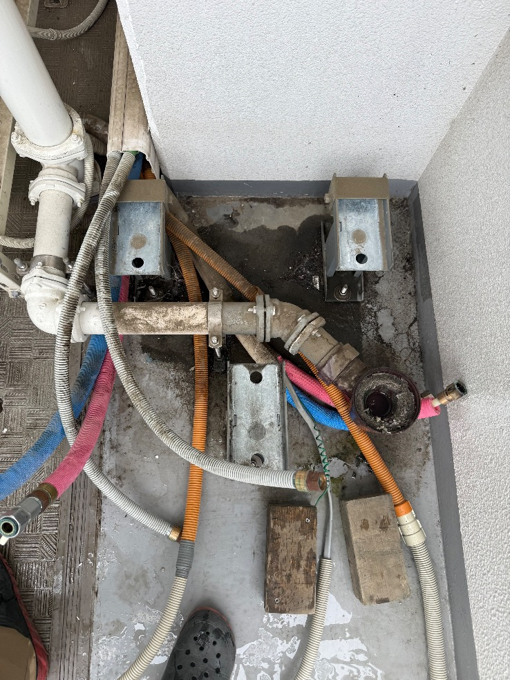 コロナエコキュートCHP-301DA7-1からコロナエコキュートCHP-S30AZ1-12｜エコキュート交換工事｜神奈川県川崎市幸区新川崎｜マンション｜ステーションスイート