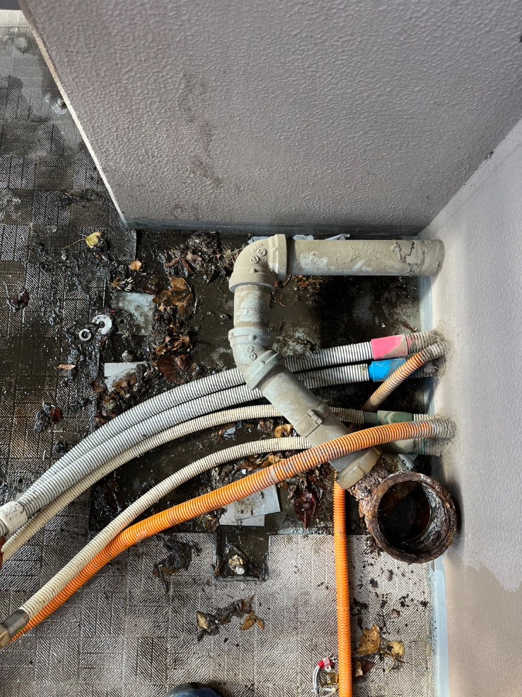 コロナエコキュートCTU-H3014AからコロナエコキュートCHP-S30AY1-12B｜エコキュート交換工事｜東京都足立区中川｜マンション｜ザレジデンス東京イースト