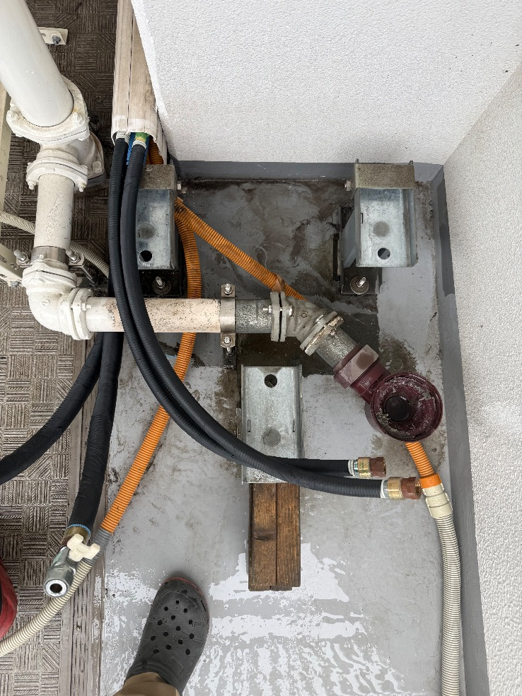 コロナエコキュートCHP-301DA7-1からコロナエコキュートCHP-S30AZ1-12｜エコキュート交換工事｜神奈川県川崎市幸区新川崎｜マンション｜ステーションスイート