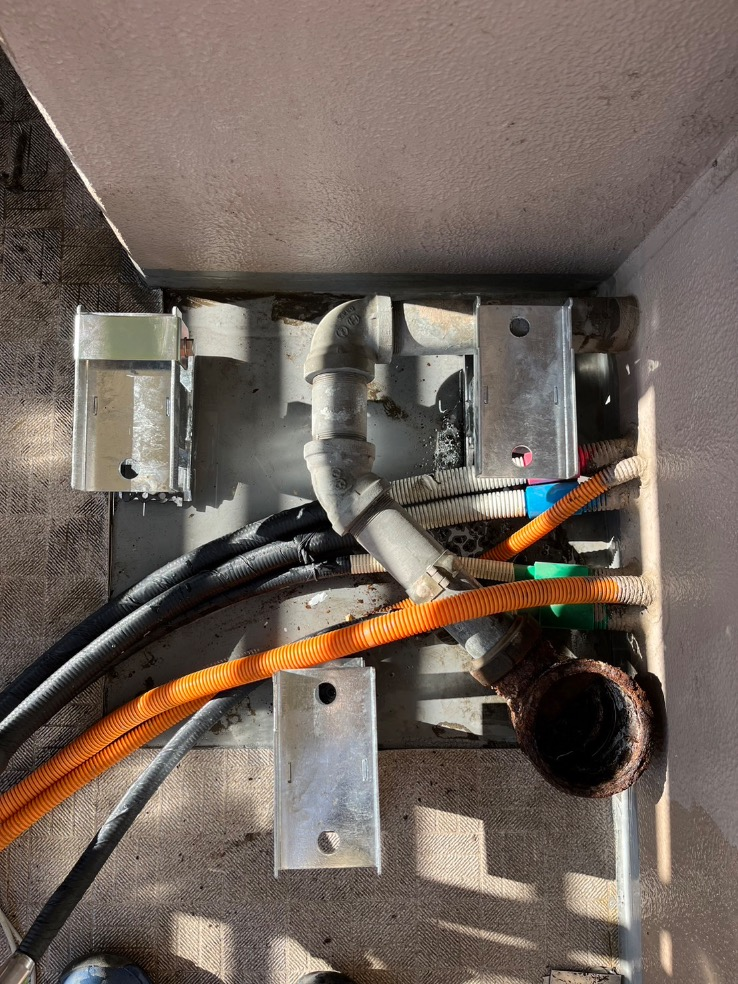 コロナエコキュートCTU-H3014AからコロナエコキュートCHP-S30AY1-12B｜エコキュート交換工事｜東京都足立区中川｜マンション｜ザレジデンス東京イースト