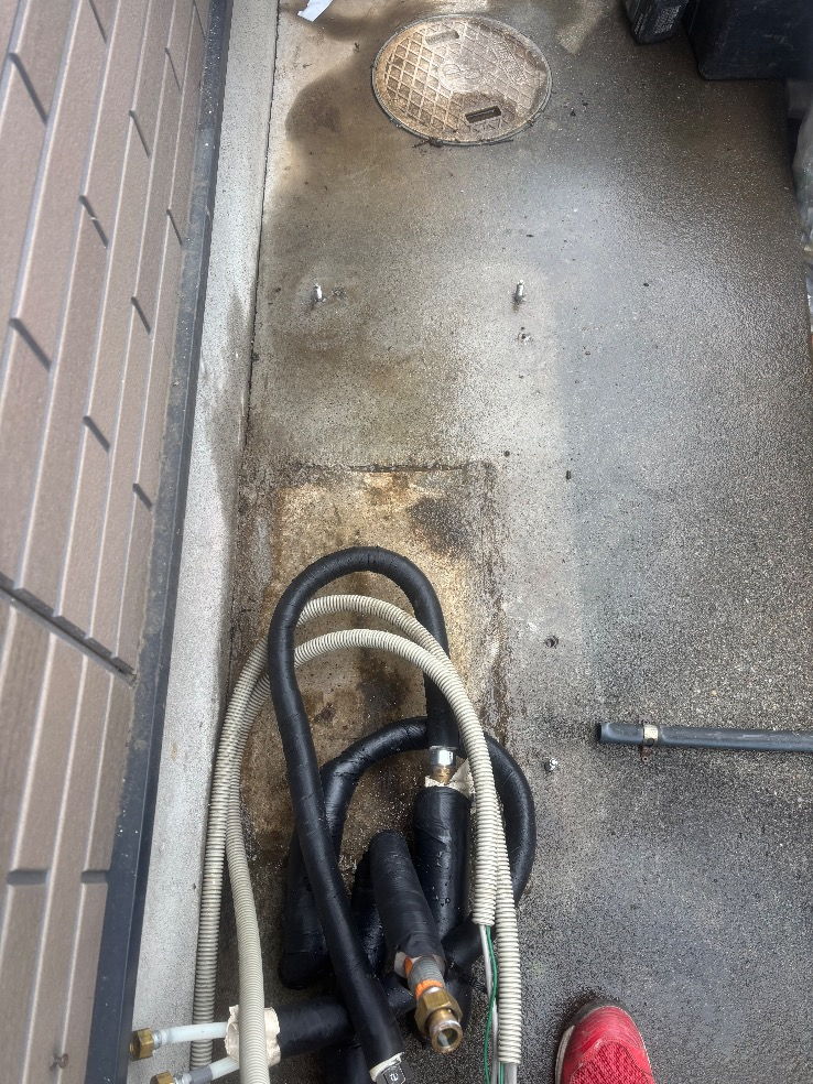 東芝エコキュートHWH-FBH372WCTGからダイキンエコキュートEQA37ZFTV｜エコキュート交換工事｜埼玉県久喜市菖蒲町台｜ 