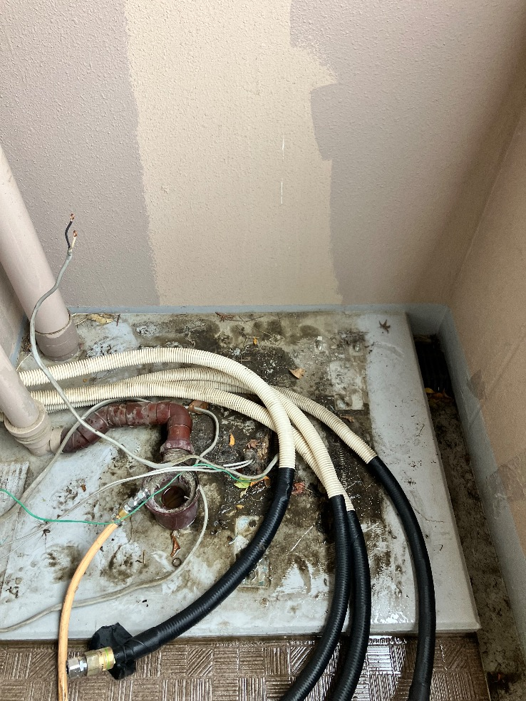 三菱エコキュートSRT-HPT30WD2から三菱エコキュートSRT-W306D-2｜エコキュート交換工事｜埼玉県白岡市新白岡｜マンション｜ルネサンスサンフェスタ