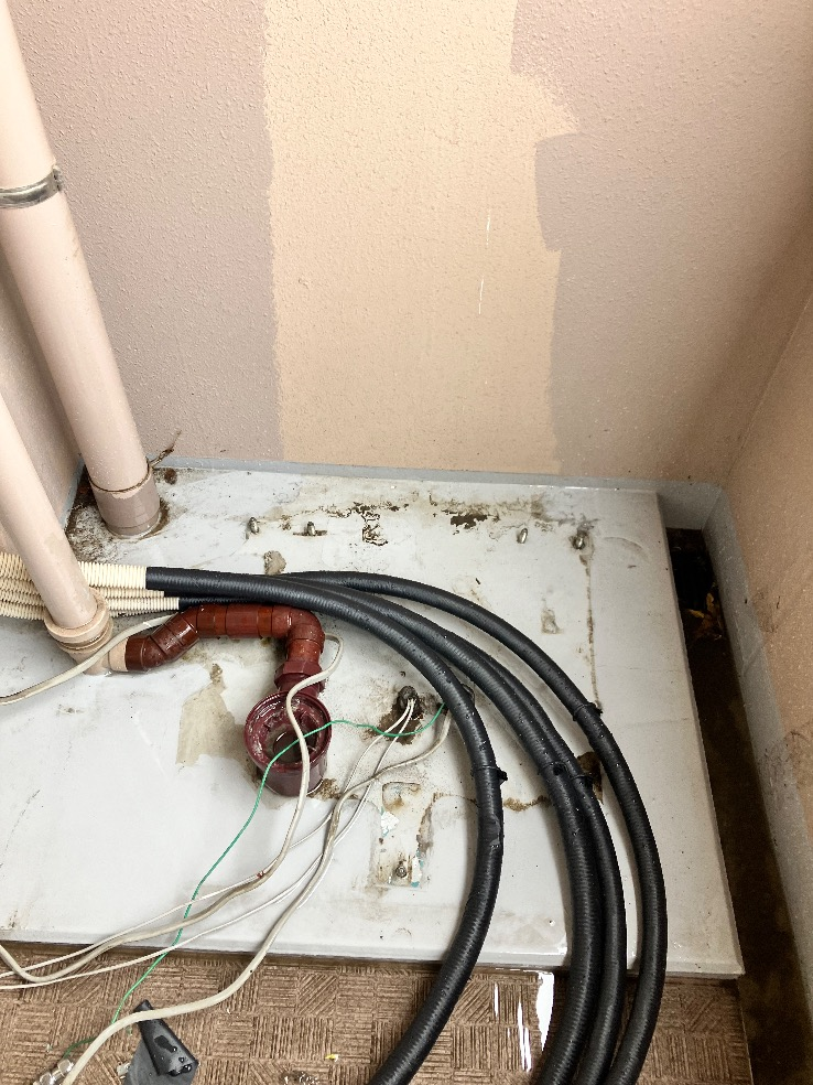 三菱エコキュートSRT-HPT30WD2から三菱エコキュートSRT-W306D-2｜エコキュート交換工事｜埼玉県白岡市新白岡｜マンション｜ルネサンスサンフェスタ