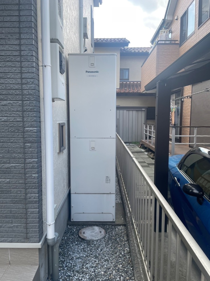パナソニックエコキュートHE-K46CQからダイキンエコキュートEQX46ZFV｜エコキュート交換工事｜埼玉県上尾市地頭方｜
