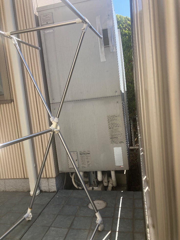 コロナ電気温水器からコロナ電気温水器UWH-37X1SA2U｜電気温水器交換工事｜東京都杉並区南荻窪｜マンション｜コンフォルト・南荻窪