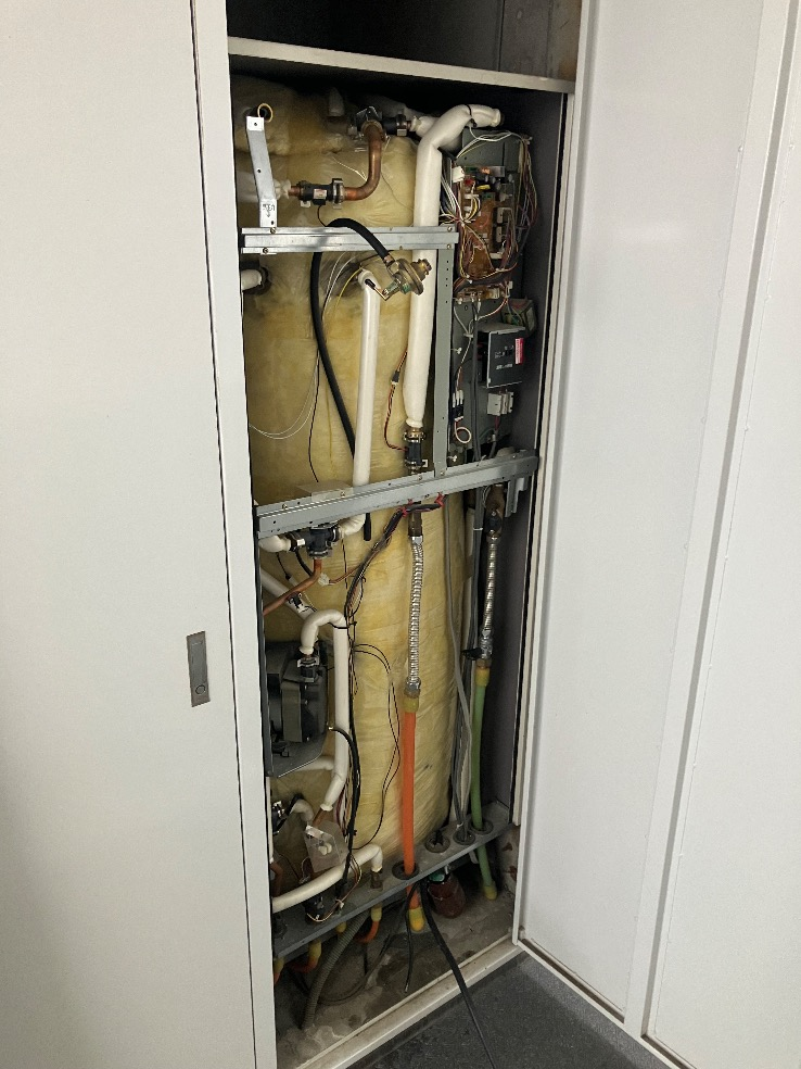ダイキンエコキュートTU37DFVからダイキンエコキュートEQA37ZFV｜エコキュート交換工事｜東京都中野区新井｜マンション｜シティハウス中野