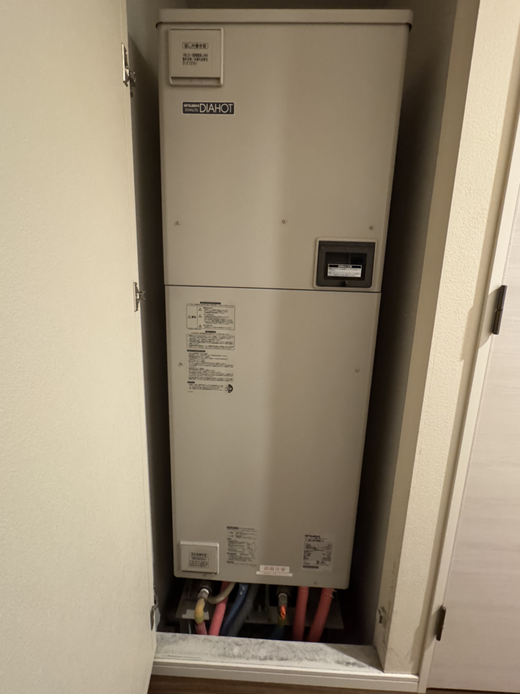 三菱エコキュートSRT-HPT30WD1-Eから三菱エコキュートSRT-W306D-BS2｜エコキュート交換工事｜東京都江東区豊洲｜マンション｜ザ・豊洲タワー