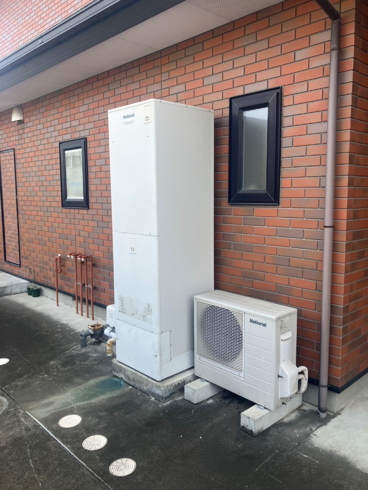 パナソニックエコキュートHE-K46AQからパナソニックエコキュートHE-S46LQS・パナソニックエコキュートHE-37W3QAからパナソニックエコキュートHE-H37LQS|エコキュート交換工事|群馬県前橋市川原町|2台交換|2台同時設置