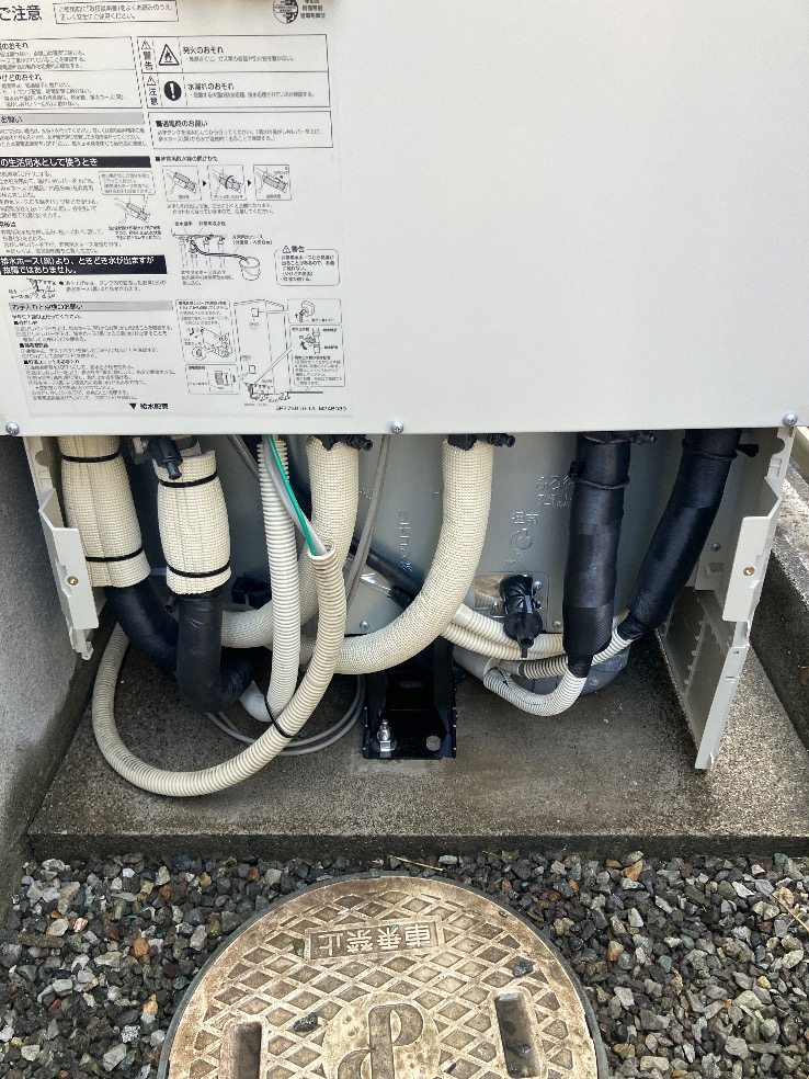 パナソニックエコキュートHE-K46CQからダイキンエコキュートEQX46ZFV｜エコキュート交換工事｜埼玉県上尾市地頭方｜