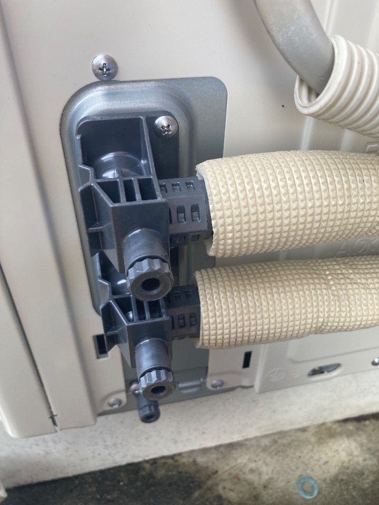 パナソニックエコキュートHE-K46AQからパナソニックエコキュートHE-S46LQS・パナソニックエコキュートHE-37W3QAからパナソニックエコキュートHE-H37LQS|エコキュート交換工事|群馬県前橋市川原町|2台交換|2台同時設置