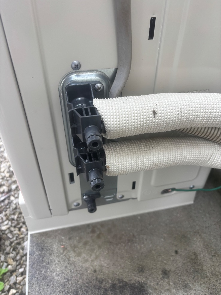 パナソニックエコキュートHE37-SUGQCSからパナソニックエコキュートHE-SU37LQS｜エコキュート交換工事｜東京都八王子市宇津木町｜