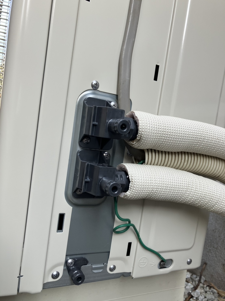 パナソニックエコキュートHE-W37BQからパナソニックエコキュートHE-H37LQS｜エコキュート交換工事｜神奈川県横浜市旭区本村町