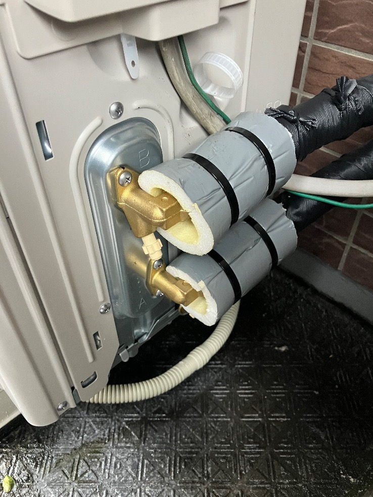 パナソニックエコキュートHE-D37AYMCから三菱エコキュートSRT-W306D-2｜エコキュート交換工事｜埼玉県三郷市中央｜マンション｜ザ・ライオンズ三郷中央