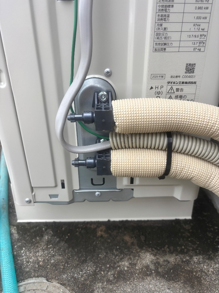 東芝エコキュートHWH-FBH372WCTGからダイキンエコキュートEQA37ZFTV｜エコキュート交換工事｜埼玉県久喜市菖蒲町台｜ 