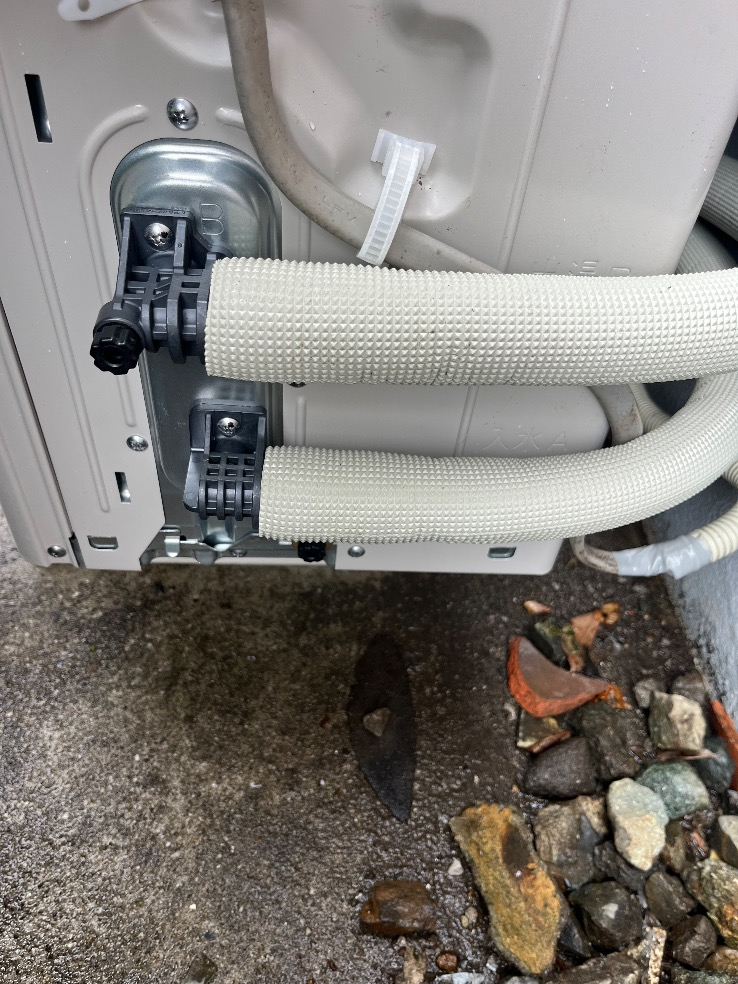 パナソニックエコキュートHE−W37CQSから三菱エコキュートSRT-S377｜エコキュート交換工事｜神奈川県藤沢市湘南台｜