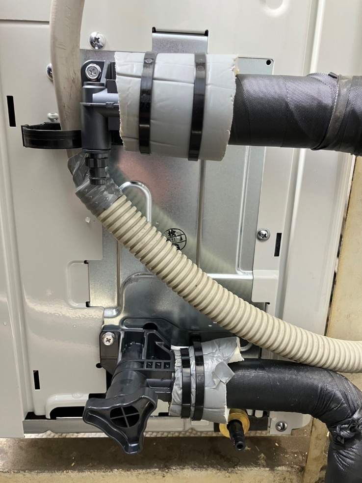 コロナエコキュートCTU-H3014AからコロナエコキュートCHP-S30AZ1-12｜エコキュート交換工事｜東京都港区芝浦｜マンション｜キャピタルマークタワー 