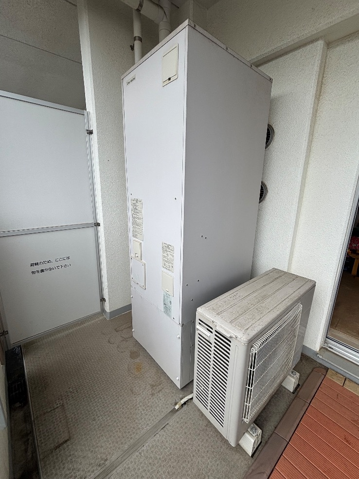 タカラエコキュートEC-3706KU-FANEから三菱エコキュートSRT-S377|エコキュート交換工事|神奈川県中郡二宮町|マンション|ネサンス二宮吾妻山公園