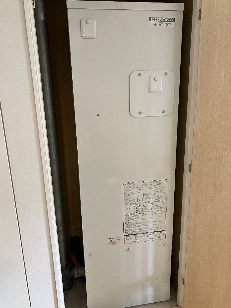 コロナエコキュートCTU-301DA7-12-BLからコロナエコキュートCHP-S30AZ1-12｜エコキュート交換工事｜埼玉県さいたま市北区宮原町｜マンション｜パークシティさいたま北