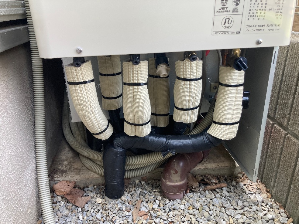 コロナエコキュートCHP-HE37211AからパナソニックエコキュートHE-H37LQS｜エコキュート交換工事｜埼玉県さいたま市見沼区｜