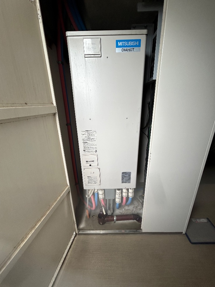 三菱エコキュートSRT-HPT30WD3から三菱エコキュートSRT-W306D-2｜エコキュート交換工事｜茨城県取手市取手｜マンション｜BELISTAタワー取手駅前