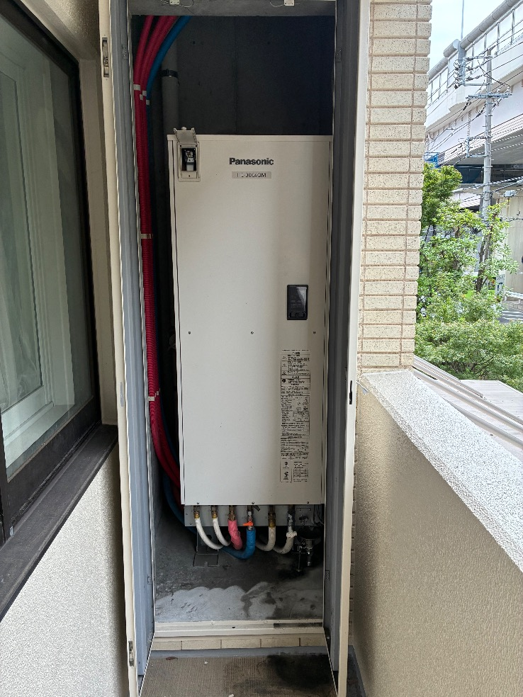 パナソニックエコキュートHE-30C4QMからコロナエコキュートCHP-S30AZ1-12｜多機能タイプ｜エコキュート交換工事｜東京都板橋区｜マンション｜アトラス志村三丁目
