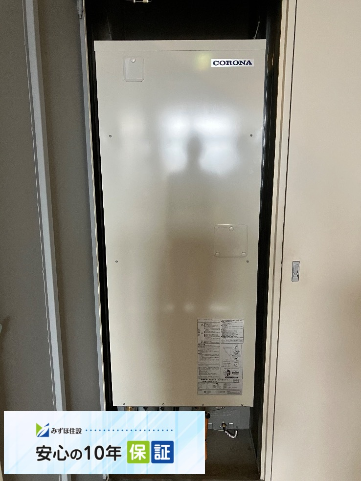 三菱電気温水器SRT-3768WFUD-BLからコロナ電気温水器UWH-37X2A2U-2｜電気温水器交換工事｜東京都新宿区｜マンション｜新宿山吹アインスタワー