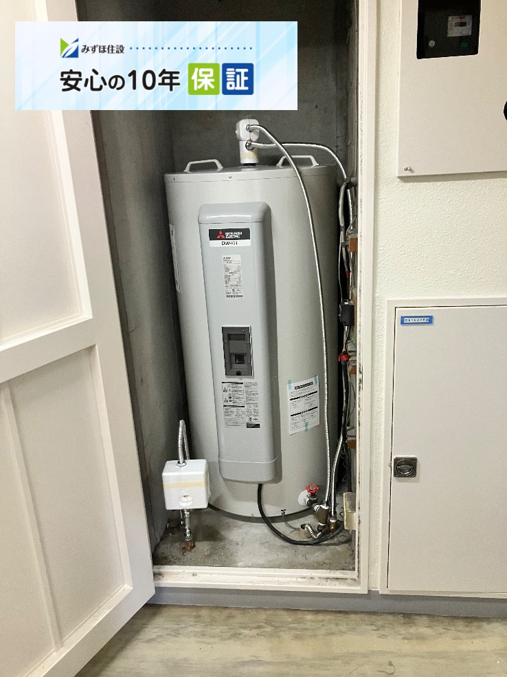 三菱電気温水器SR-3734-BLから三菱電気温水器SRG-305G|電気温水器交換工事|東京都渋谷区幡ヶ谷|マンション|コーポラス幡ヶ谷