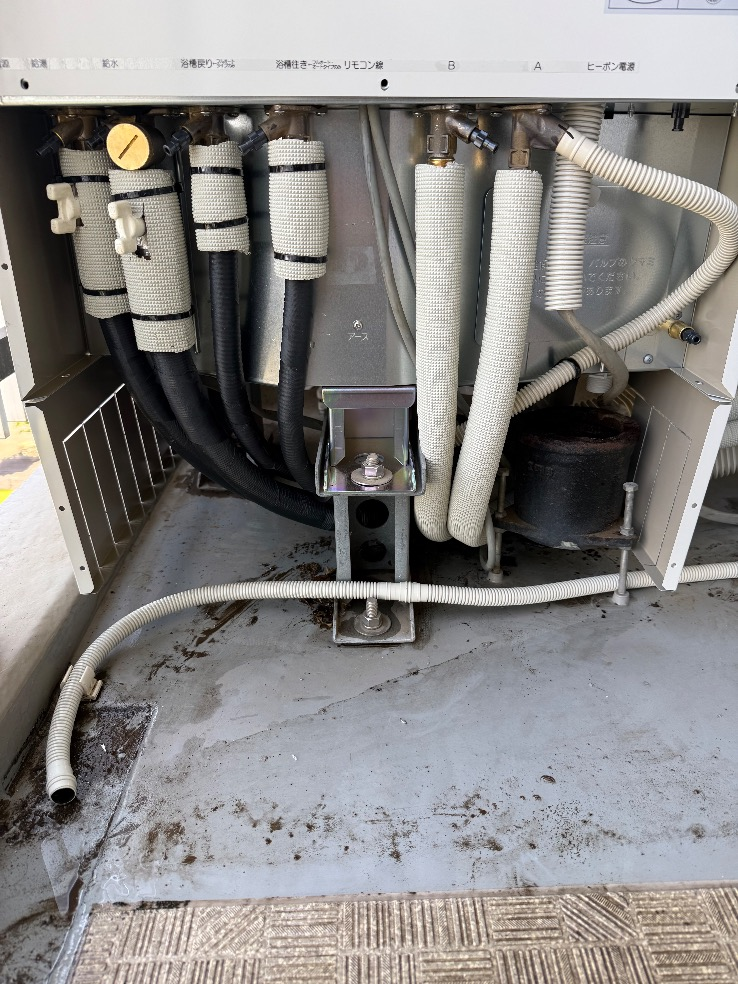 コロナエコキュートCTU-H3014AMからコロナエコキュートCHP-S30AZ1-12|エコキュート交換工事|千葉県船橋市上山町|マンション|ザ・ガーデンプレミア厶